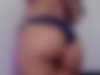 Aly Roses's Live Sex Cam Show
