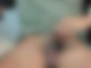 zoro's Live Sex Cam Show