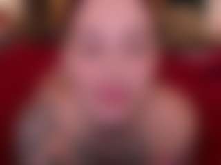 Live cam show with missAngellinaA - Ride Torso on SmokeAndPoke