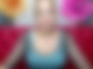 Live cam show with ElizabethSo - Bikini on Sweet Sext