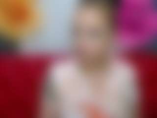 Live cam show with ElizabethSo - Thin on thefappeningchat.com