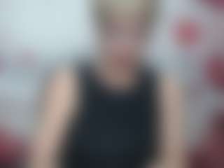 EllaBonito's Live Sex Cam Show