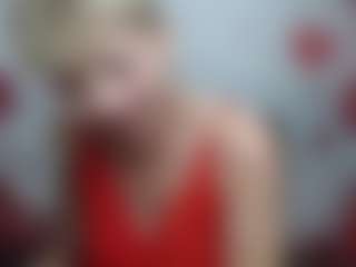 Live cam show with EllaBonito - Bedroom on Gym Cam Girls