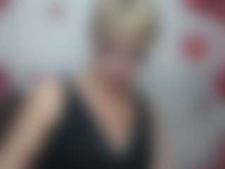 EllaBonito's Live Sex Cam Show