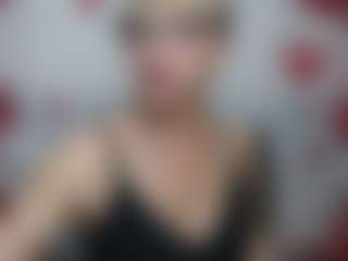 EllaBonito's Live Sex Cam Show