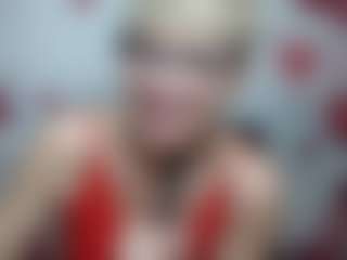 Live cam show with EllaBonito - Lovense Small Tits on AdultVida.com