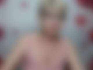 Live cam show with EllaBonito - Joi on Camsoda