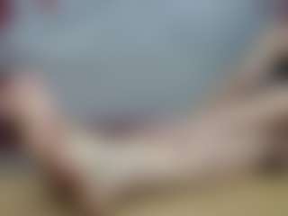 Live cam show with EllaBonito - Joi on fapnchat