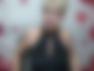 Live cam show with EllaBonito - Control on crypto-cams