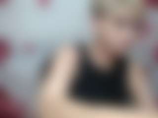 EllaBonito's Live Sex Cam Show