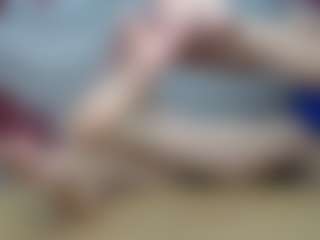 EllaBonito's Live Sex Cam Show