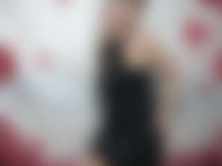 Show de cam en vivo con EllaBonito - Smoking en Camsoda