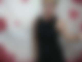 Live cam show with EllaBonito - Glasses on dropp.cam