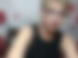 Live cam show with EllaBonito - Smoking on Camsoda