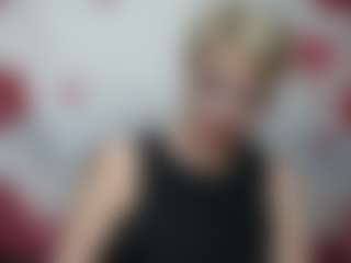 Live cam show with EllaBonito - Facial Piercings on livesuperchat.net