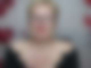 EmiliaGree's Live Sex Cam Show