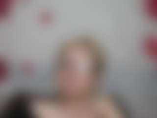 EmiliaGree's Live Sex Cam Show