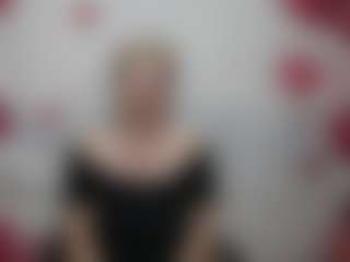 EmiliaGree's Live Sex Cam Show