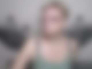 EmiliaGree's Live Sex Cam Show