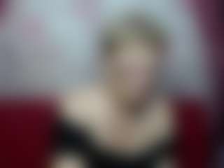 Live cam show with EmiliaGree - Bedroom Brown Hair on Hubzter Live