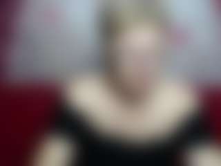 EmiliaGree's Live Sex Cam Show