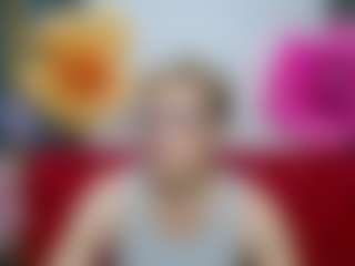 Live cam show with EmiliaGree - Bikini on xxxlivecams.org