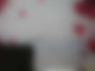 Live cam show with EmiliaGree - Brown Hair on Stripli.com