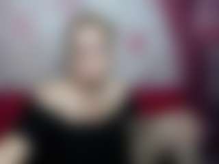 EmiliaGree's Live Sex Cam Show