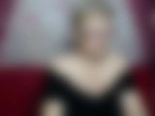 EmiliaGree's Live Sex Cam Show