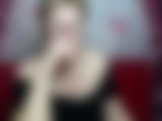 EmiliaGree's Live Sex Cam Show