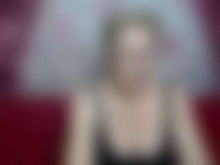 EmiliaGree's Live Sex Cam Show