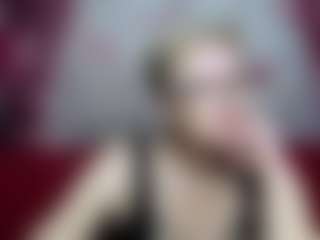 EmiliaGree's Live Sex Cam Show