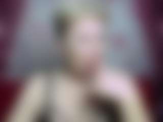 EmiliaGree's Live Sex Cam Show