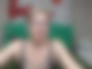 EmiliaGree's Live Sex Cam Show