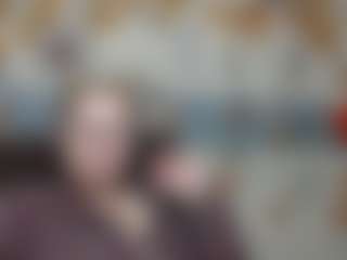 Live cam show with EmiliaGree - Domination on Camming Site