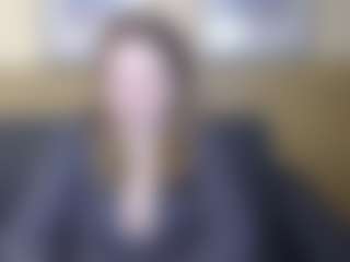 Live cam show with FreyaDak - Living Room on hotwifechat.live