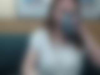 Live cam show with FreyaDak - Living Room on Mixed Magazine Live