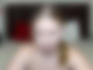 Live cam show with LauraHlot - Small Ass on Free Soda