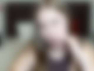 Live cam show with LauraHlot - Living Room on xxxlivecams.org
