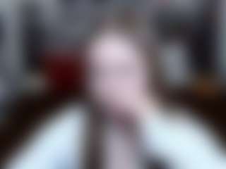 Live cam show with LauraHlot - Small Ass on Soda Cam