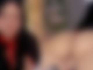 Live cam show with Nicky Saenz - Skinny on Camsoda