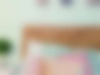 Live cam show with LexiBloom - Big Nipples on StripNow
