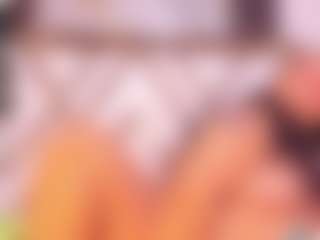 Live cam show with molly-sweett - Dildo Or Vibrator MILF on studioflirtlive.com