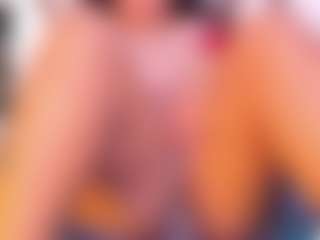 Live cam show with molly-sweett - Squirt Mature on studioflirtlive.com