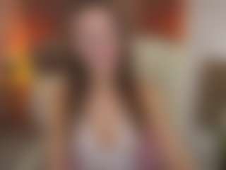 Live cam show with CozyMell - Oil on SinfulBabes