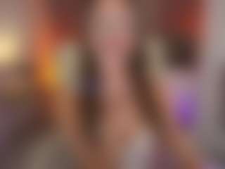 Live cam show with CozyMell - Oil on StripNow