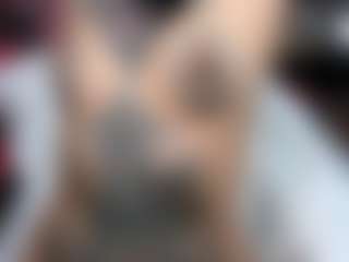 Live cam show with HeraInk - Petite on Camsoda