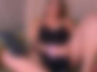 Live cam show with isabellassmith - Chubby on Strip Flash - Live Sex Shows