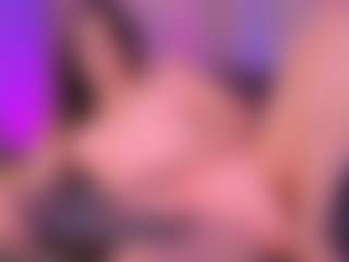 Live cam show with isabellassmith - Chubby on Dare Cams