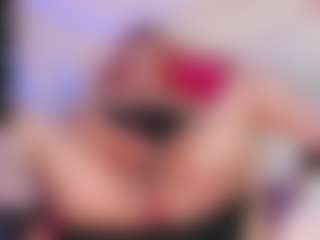 Live cam show with LilyBigAss - Smoking on Stripli.com